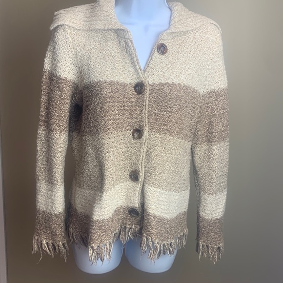 Color block Button up sweater - Picture 1 of 10